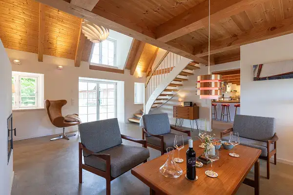 Sitzbereich am Kamin